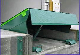 Automatic Dock Leveler